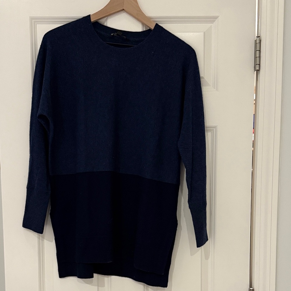Athleta Women's Navy Blue Long Sweater
